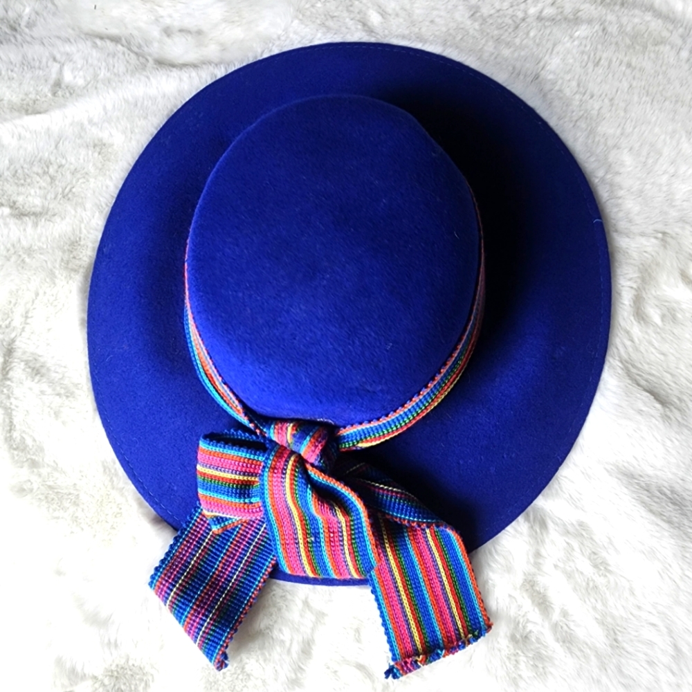 Vintage wool hat women's blue brimmed